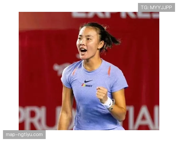 袁悦训练完直接拎爱马仕去吃夜宵？