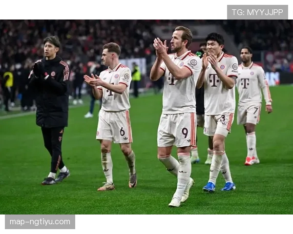 拜仁内部危机：欧冠惨败后，换帅与战术失灵谁该担责？